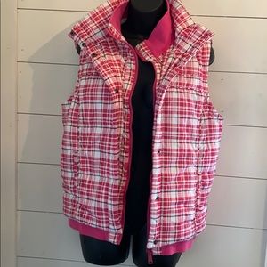 Lightweight snap and zipper with hood vest